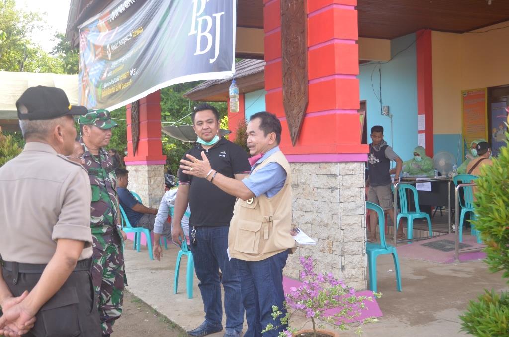 Pemkab Kubar Garda Terdepan Penanggulangan Covid-19, Sekda Pantau Pemeriksaan Di Pintu Masuk Kubar